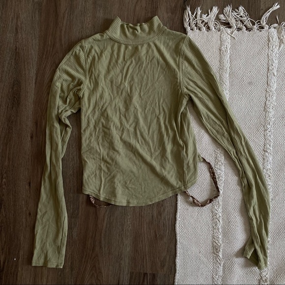 Free People Backless Edge of Town Top - Picture 6 of 8